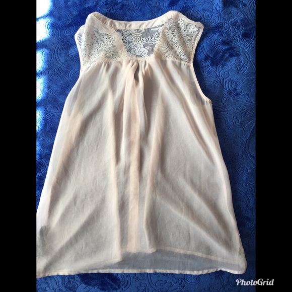 Light Pink Blouse - Picture 2 of 2